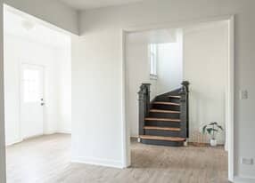 prix rénovation complète bâtiment intérieur et extérieur